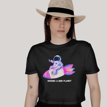 Astronaut - Seeking A New Planet Crop Top